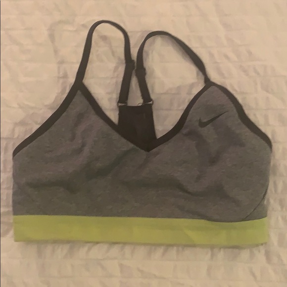 Nike bra workout top Dry Fit - Picture 1 of 2